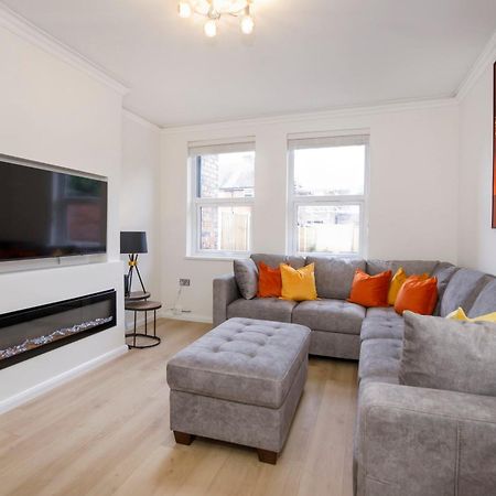 The Burton York 3 Bedroom House Sleeps 6 Buitenkant foto